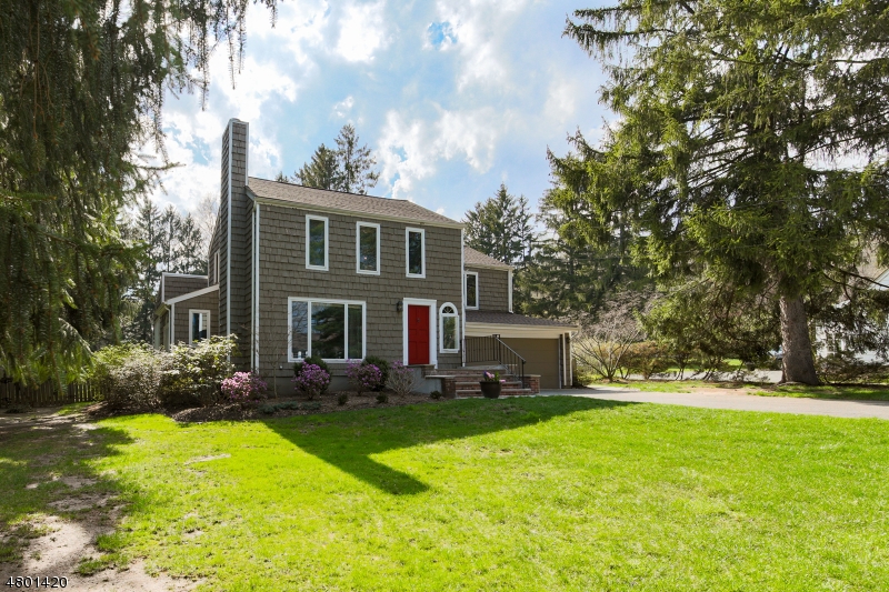 163 Sand Spring Rd, Harding Township, NJ 07960