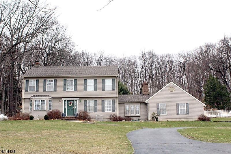 Sold 311 Pleasant Hill Rd, Chester Township, NJ 07836 4 Beds / 3 Full Baths 420,000