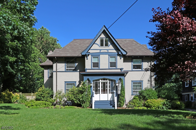 Sold 16 Woodland Rd, Maplewood, NJ 07040 6 Beds / 3 Full Baths