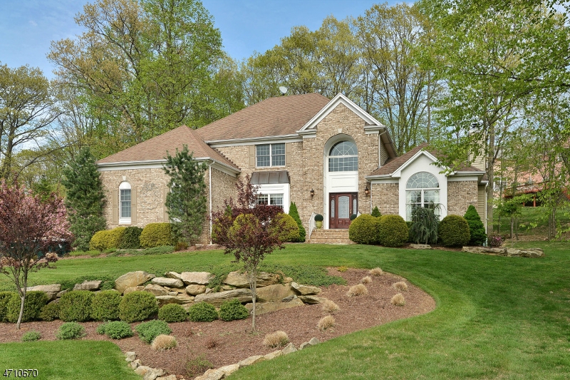 Sold 185 Shongum Rd, Denville Township, NJ 07834 4 Beds / 2 Full