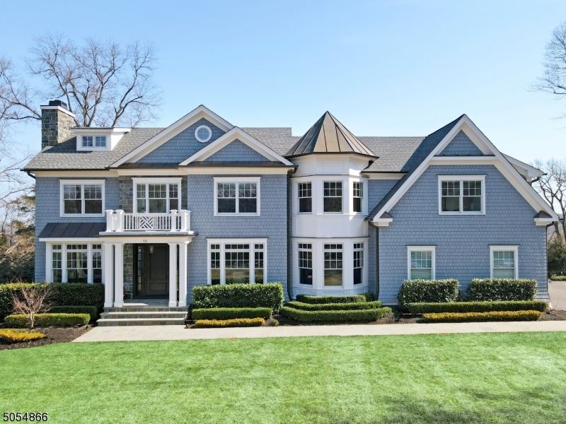 Sold 73 Edgewood Road, Summit, NJ 07901 7 Beds / 7 Full Baths